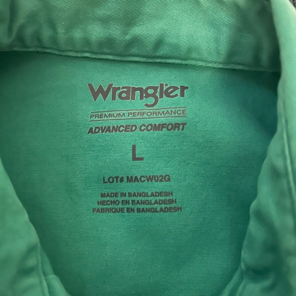 Wrangler Premium Performance Shirt in Green